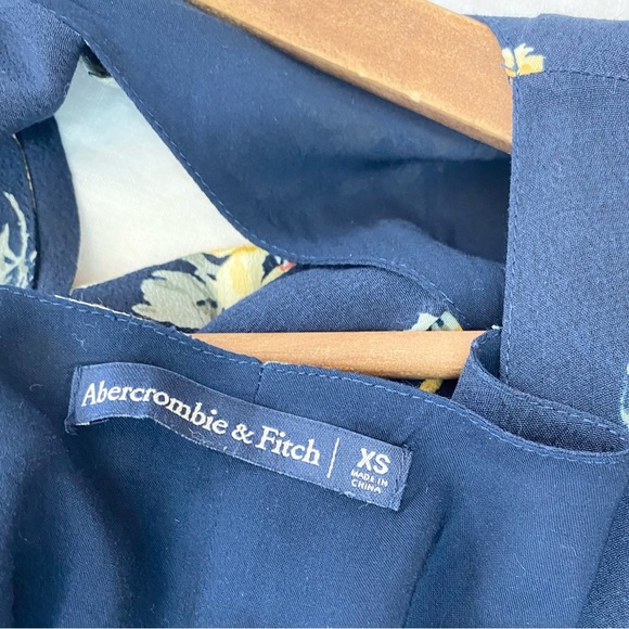 Abercrombie & Fitch Floral Romper Jumpsuit - Picture 16 of 16